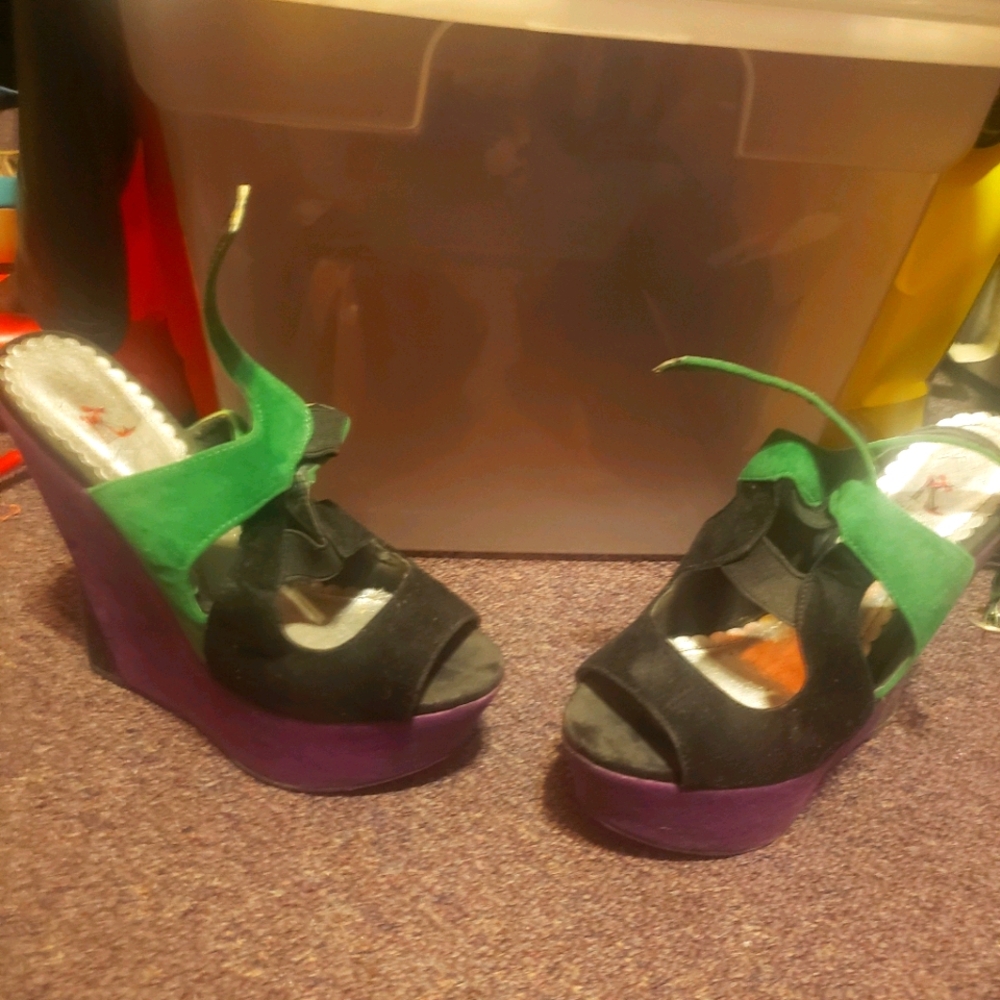 Shoes